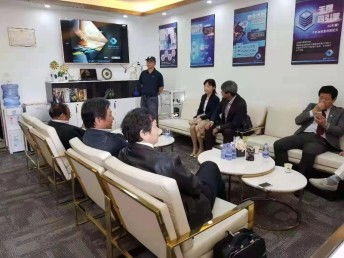 廣州本地專業(yè)翻譯服務(wù) 同聲傳譯與設(shè)備一站式解決方案